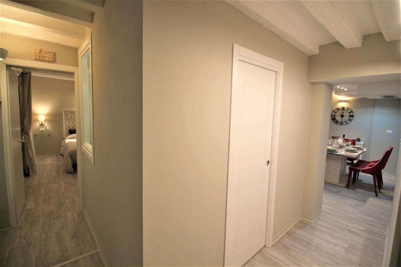 San Marco Fenice 3Bdr 2Bth Apartment ヴェネツィア エクステリア 写真