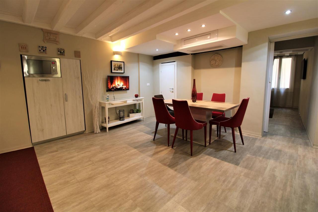 San Marco Fenice 3Bdr 2Bth Apartment ヴェネツィア エクステリア 写真